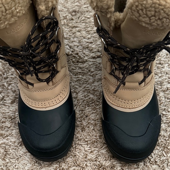Lands' End Tan and Black Winter Boots - Picture 13 of 14